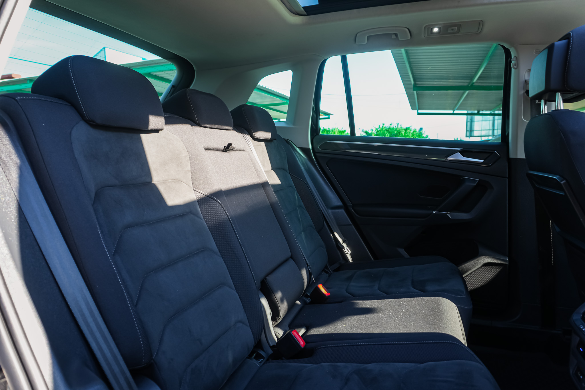 
								VOLKSWAGEN Tiguan RLine 2.0 TDI 110CV BMT 4×2 full									