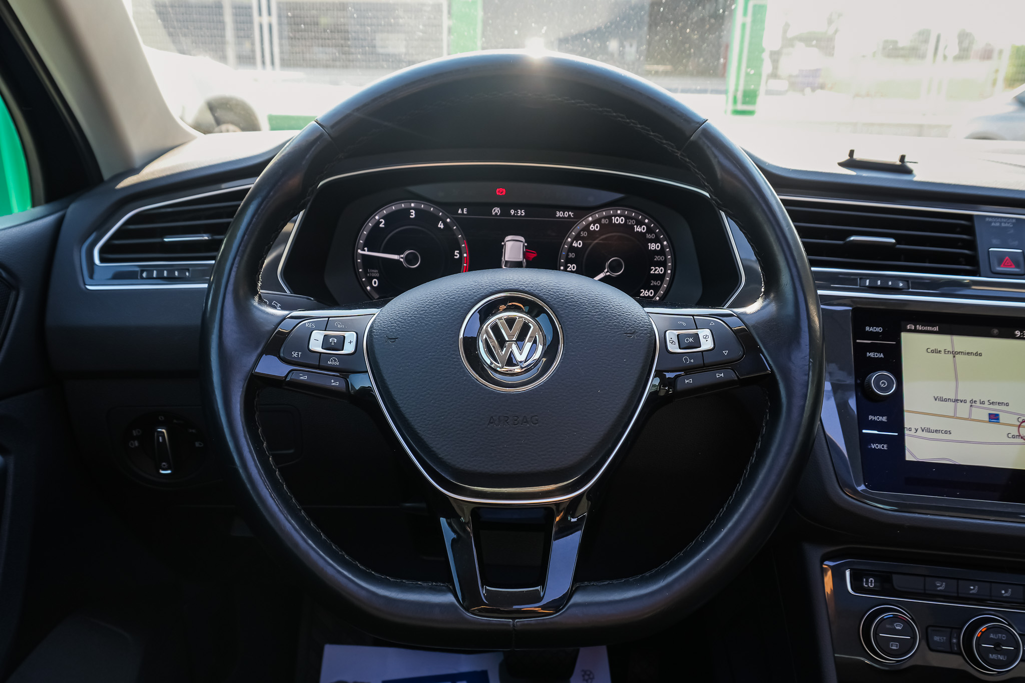 
								VOLKSWAGEN Tiguan RLine 2.0 TDI 110CV BMT 4×2 full									