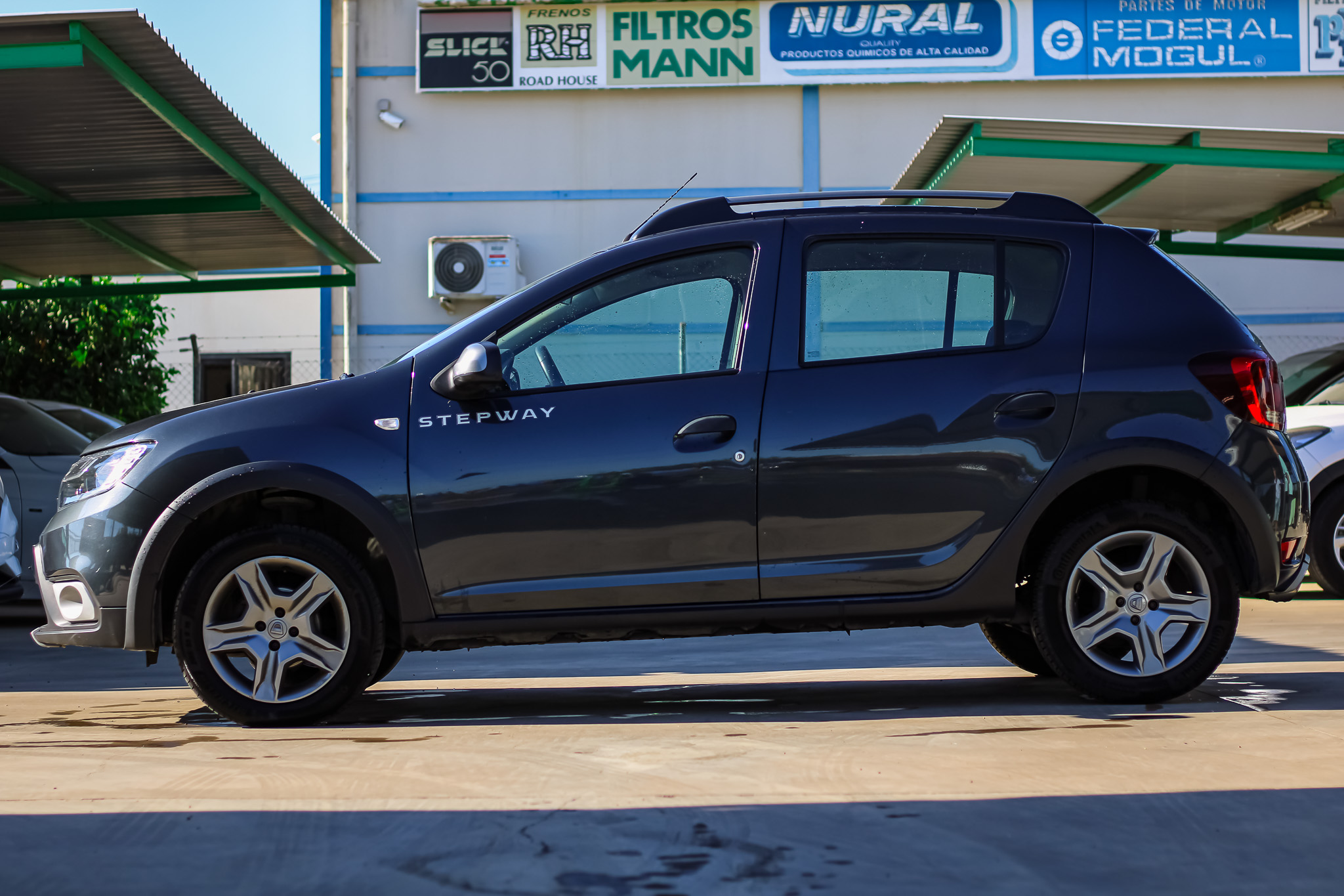 
								DACIA Sandero Stepway Essential Blue dCi 70kW SS full									