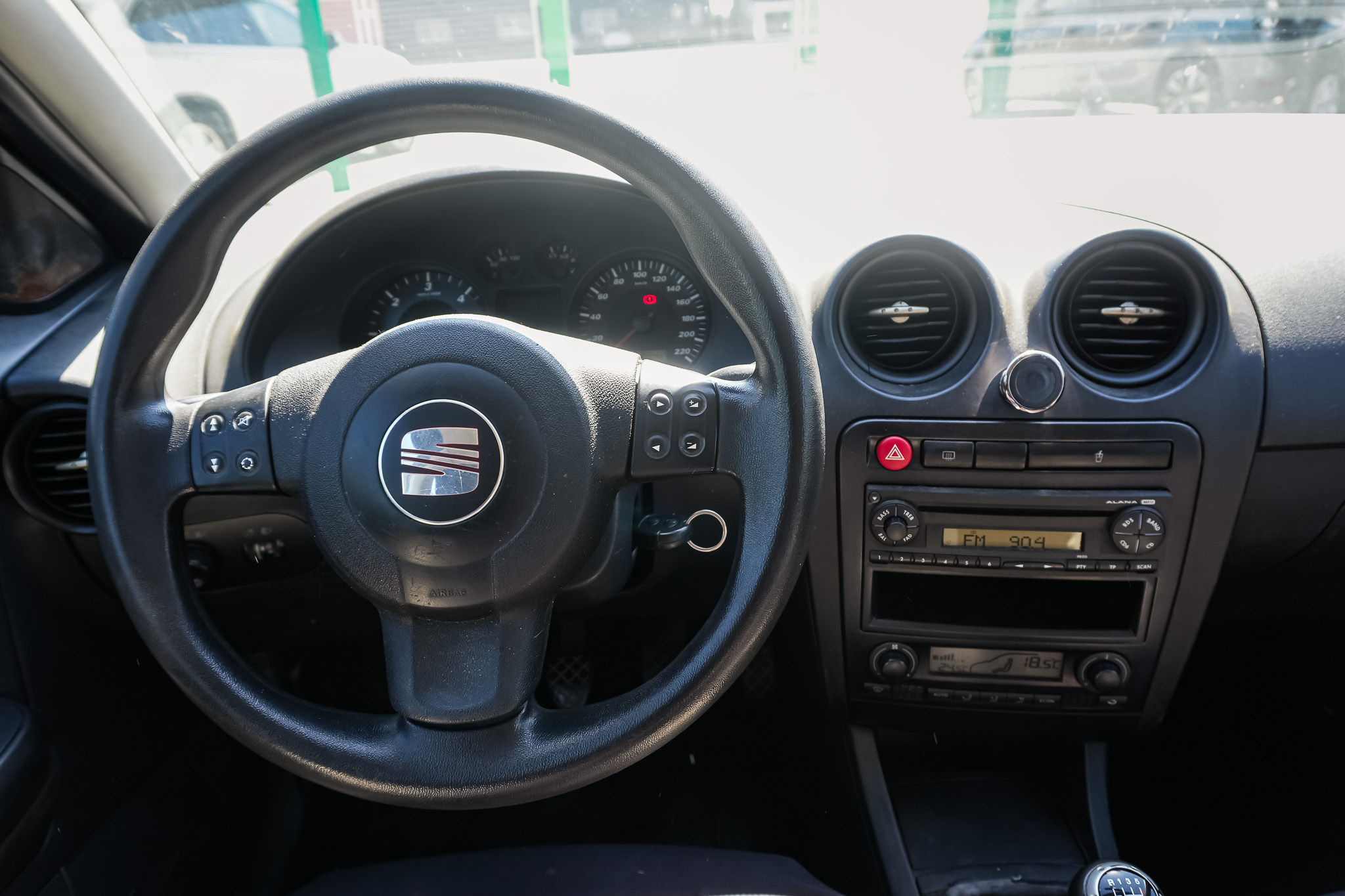
								SEAT Ibiza 1.9 TDI 100 CV REFERENCE full									