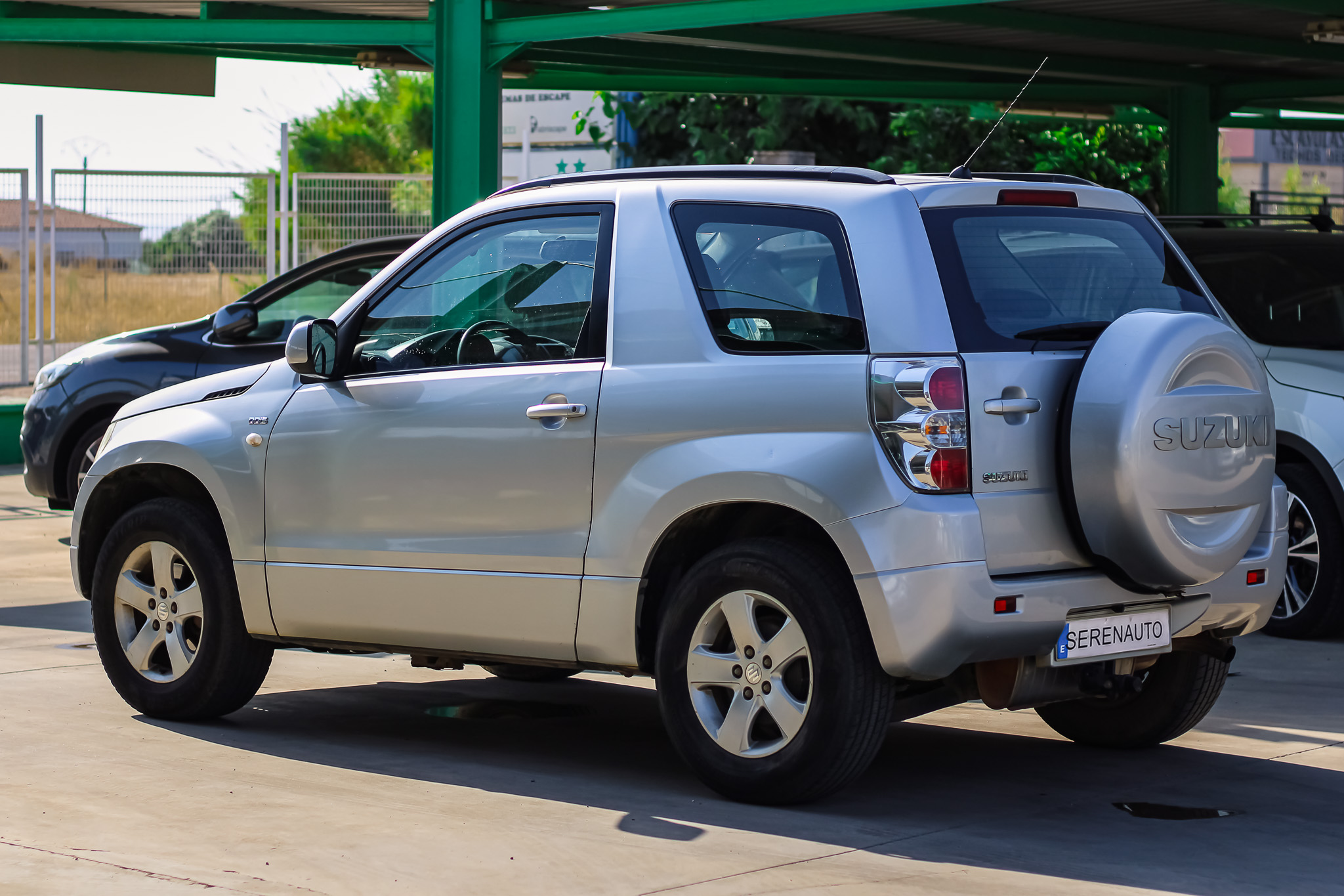
								SUZUKI Grand Vitara 1.9 DDiS JXE full									