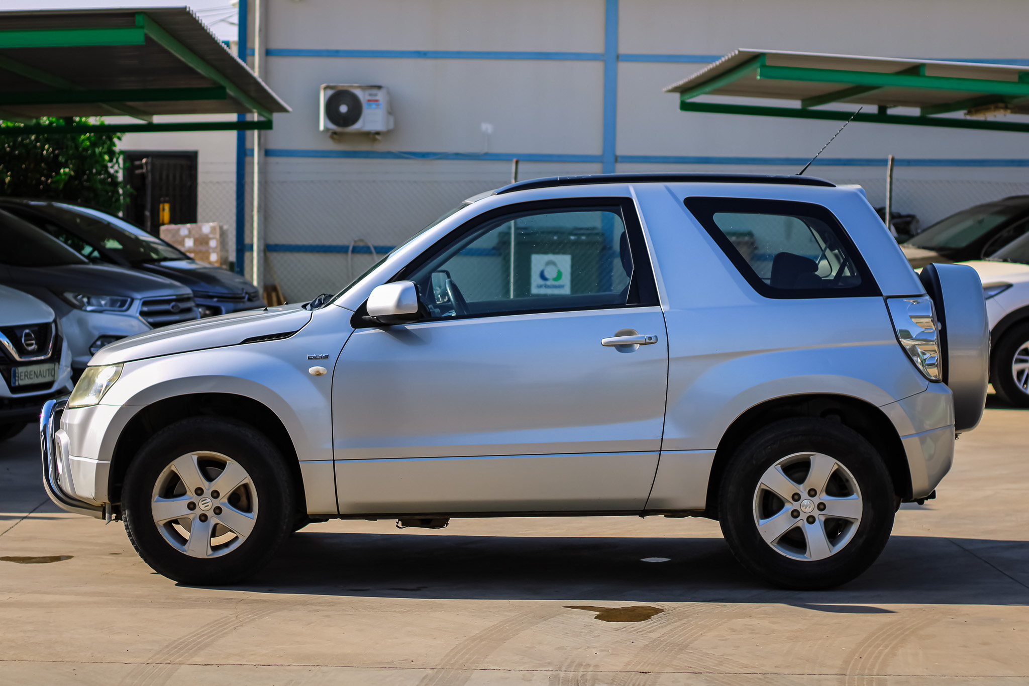 
								SUZUKI Grand Vitara 1.9 DDiS JXE full									