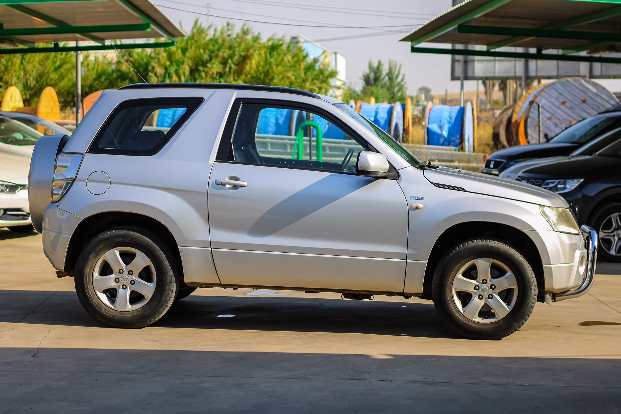 
								SUZUKI Grand Vitara 1.9 DDiS JXE full									