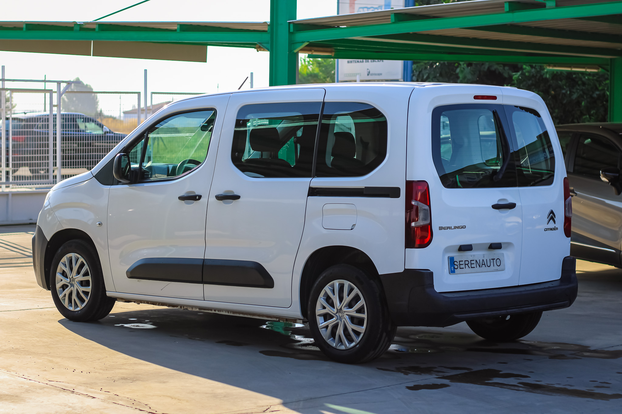 
								CITROEN Berlingo Talla M BlueHDi 100 SS FEEL 2021 full									