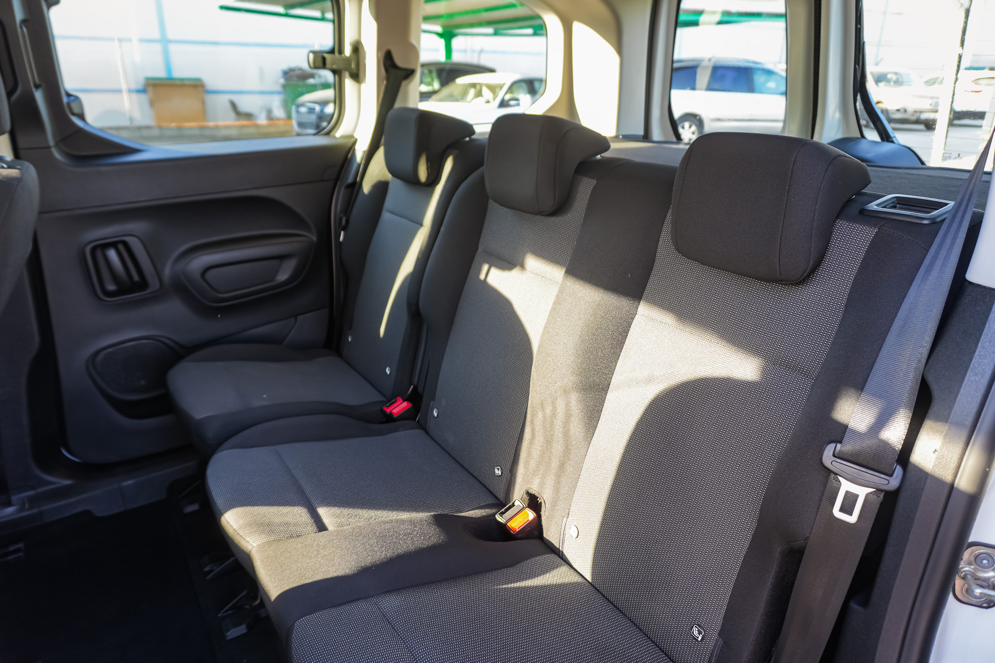 
								CITROEN Berlingo Talla M BlueHDi 100 SS FEEL 2021 full									