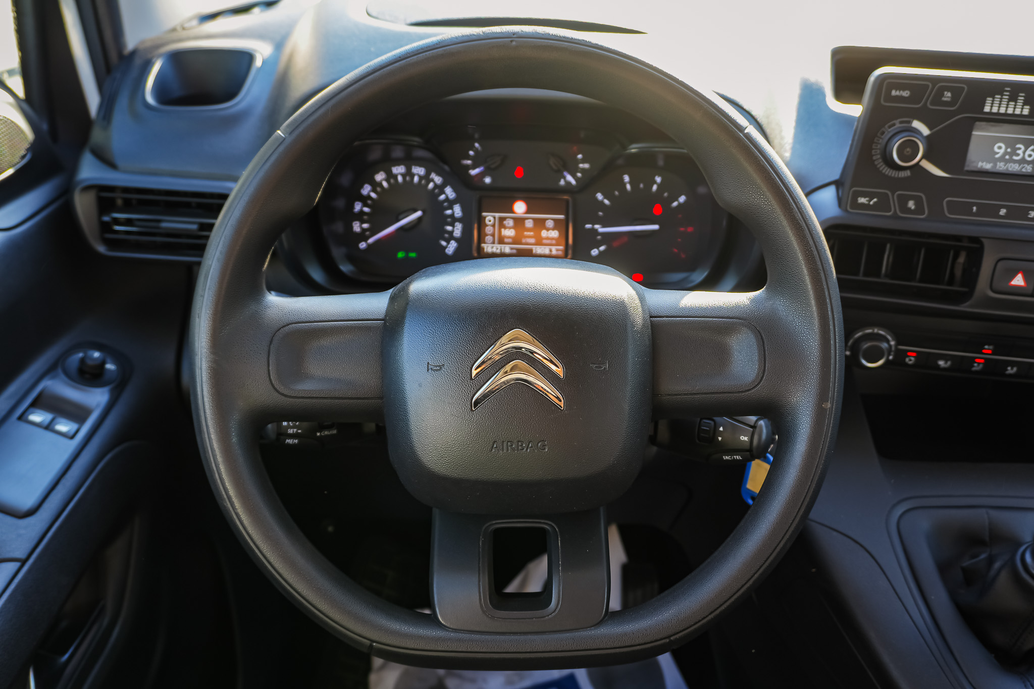 
								CITROEN Berlingo Talla M BlueHDi 100 SS FEEL 2021 full									