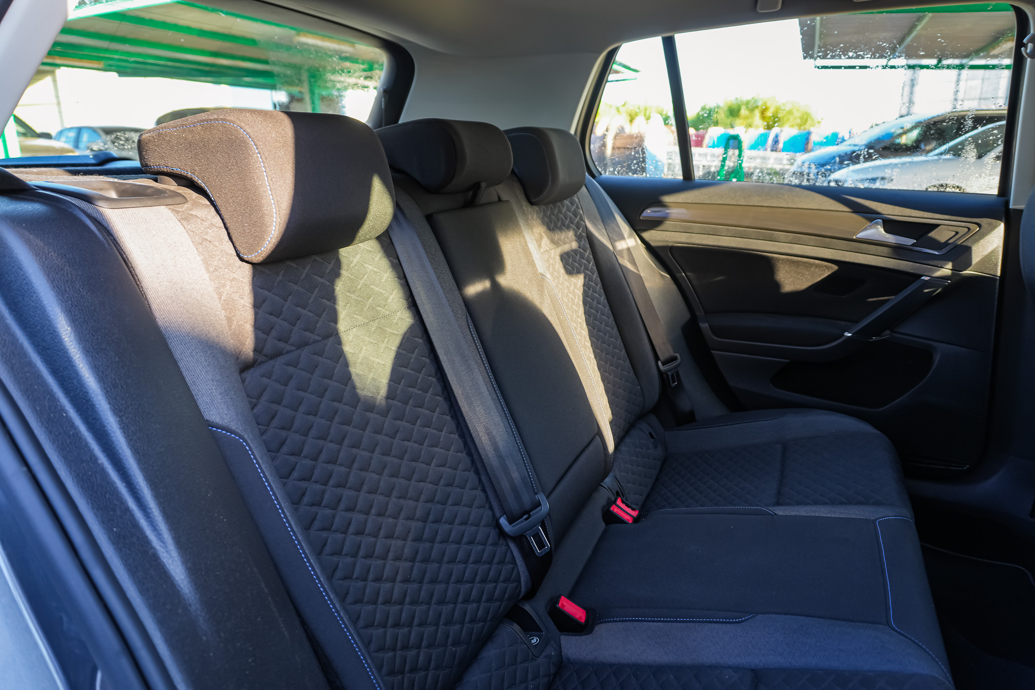
								VOLKSWAGEN Golf Sport 1.6 TDI 85kW 115CV full									