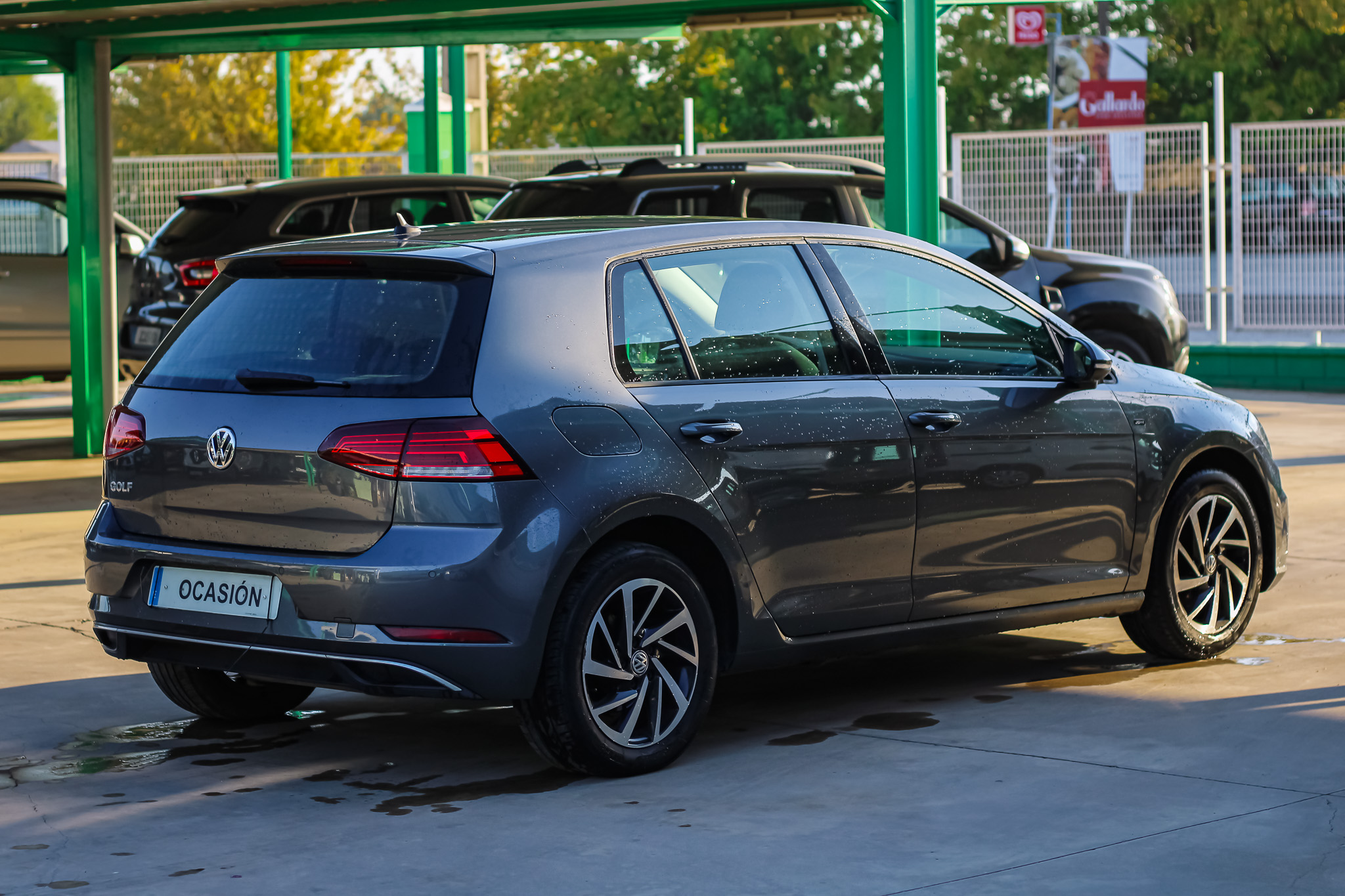 
								VOLKSWAGEN Golf Sport 1.6 TDI 85kW 115CV full									