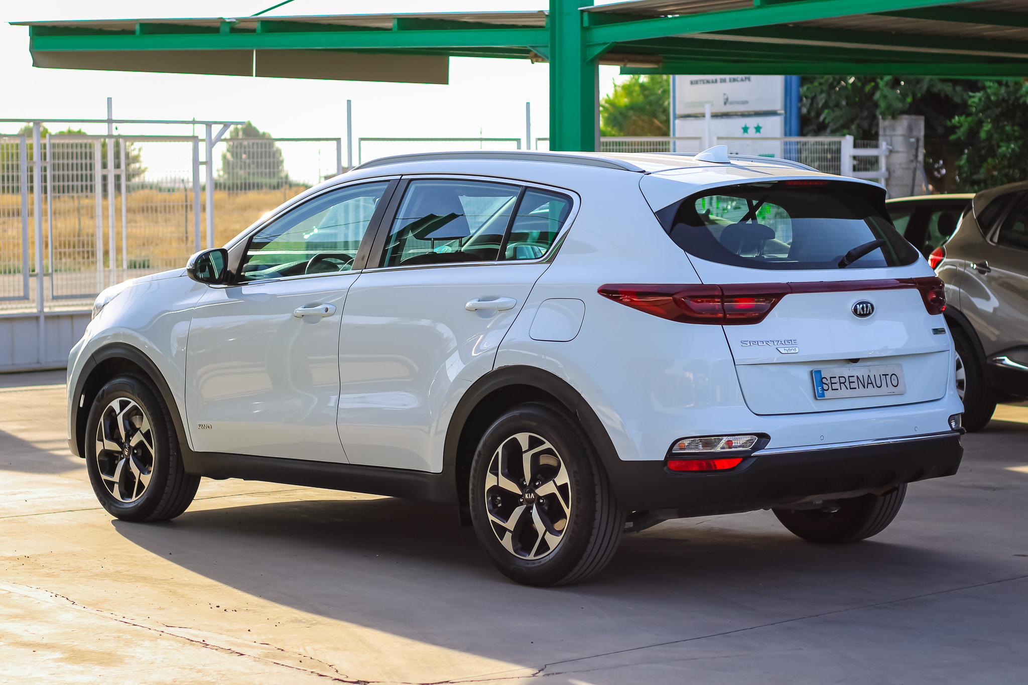 
								KIA Sportage 1.6 CRDi 100kW 136CV Business 4×4 full									