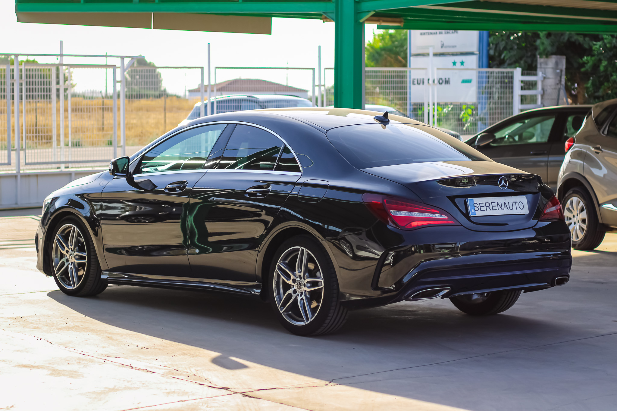 
								Mercedes-Benz CLA-Klasse CLA 200 d AMG Line full									