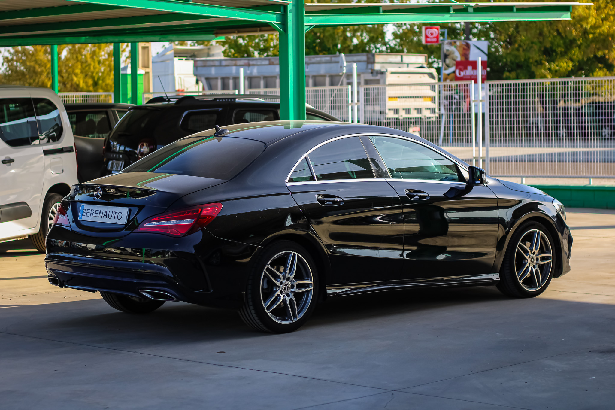 
								Mercedes-Benz CLA-Klasse CLA 200 d AMG Line full									