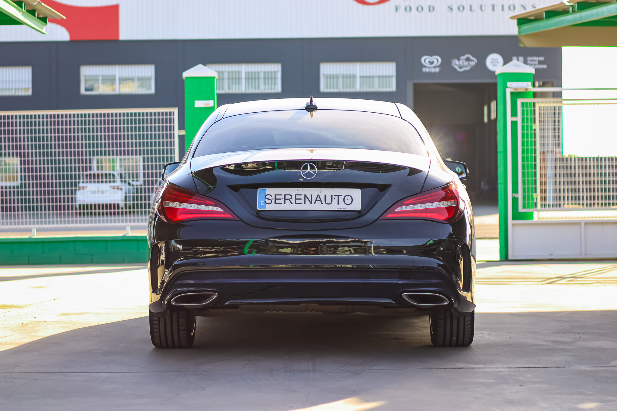 
								Mercedes-Benz CLA-Klasse CLA 200 d AMG Line full									