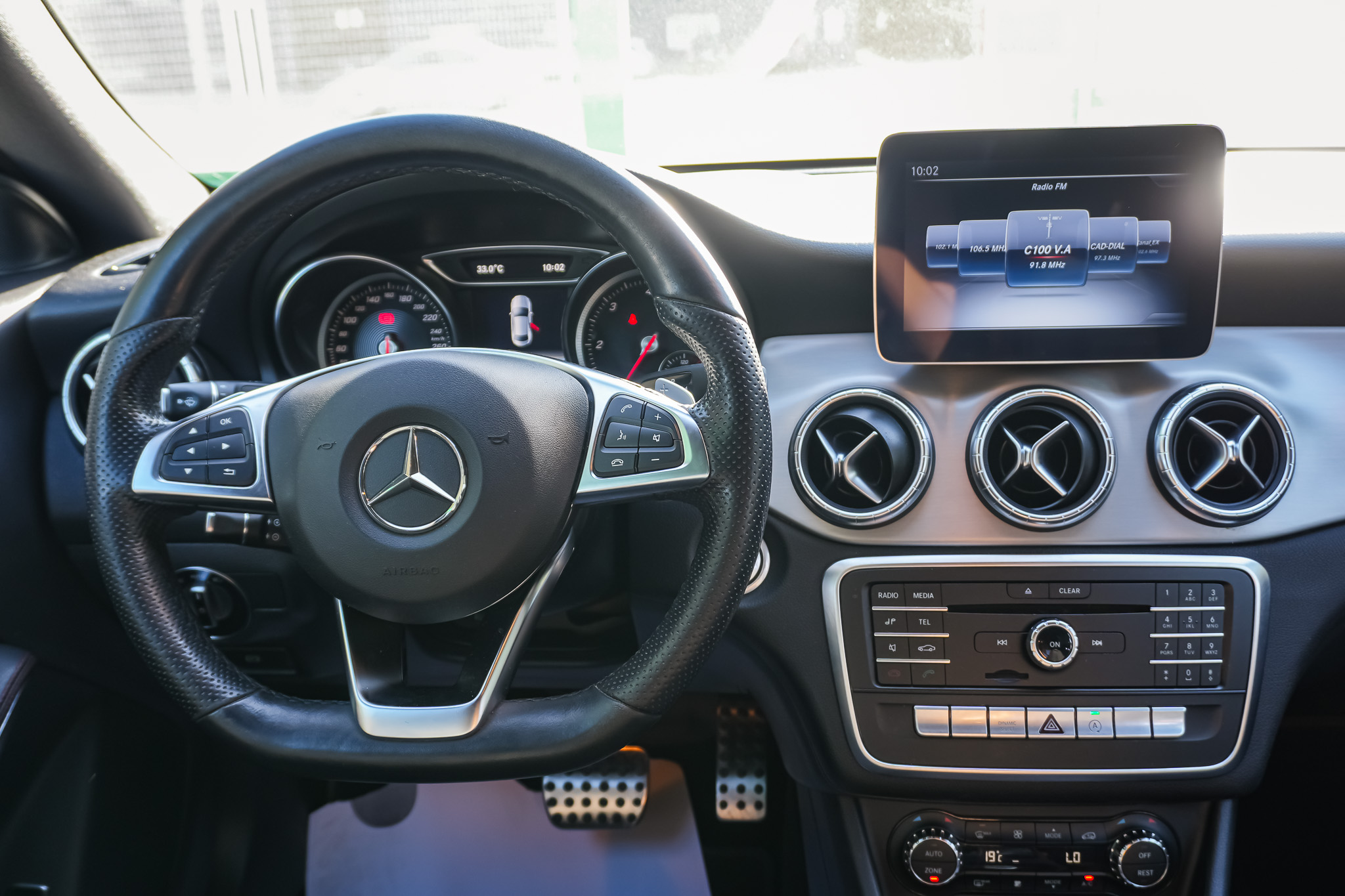 
								Mercedes-Benz CLA-Klasse CLA 200 d AMG Line full									