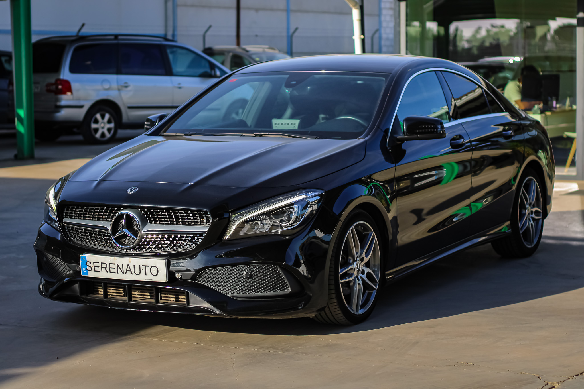 
								Mercedes-Benz CLA-Klasse CLA 200 d AMG Line full									