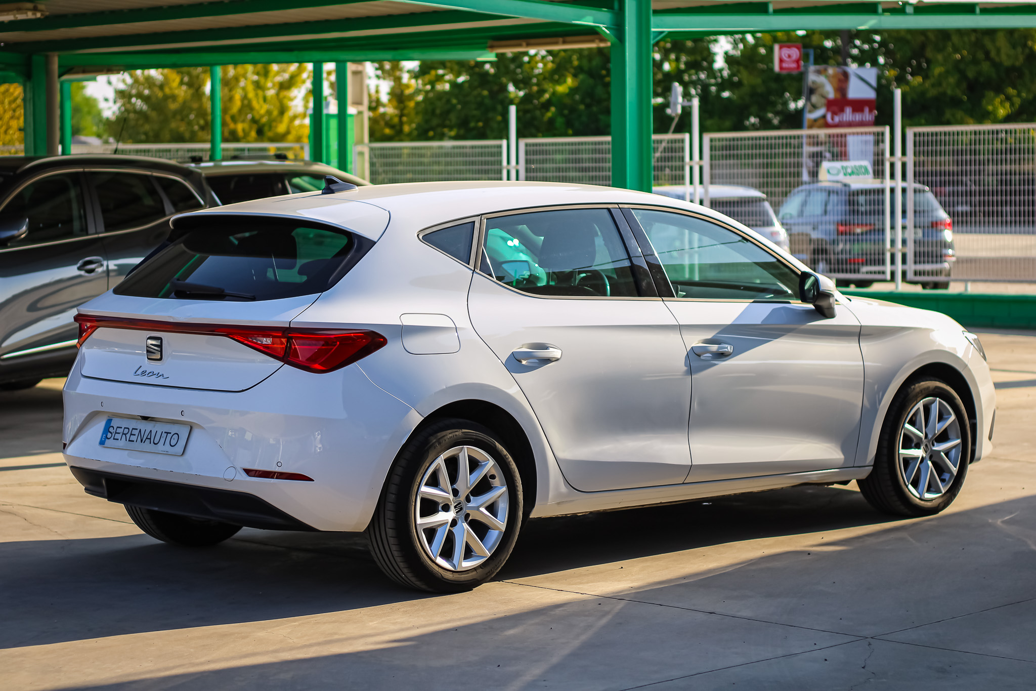 
								SEAT León 2.0 TDI 85kW SS Style Go S full									