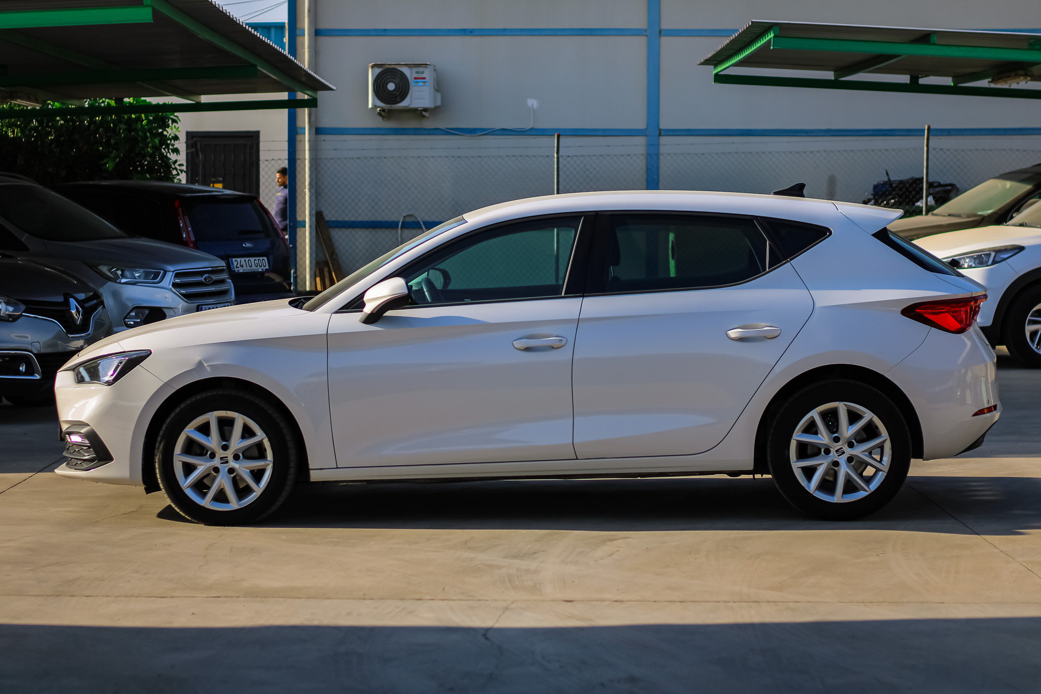 
								SEAT León 2.0 TDI 85kW SS Style Go S full									