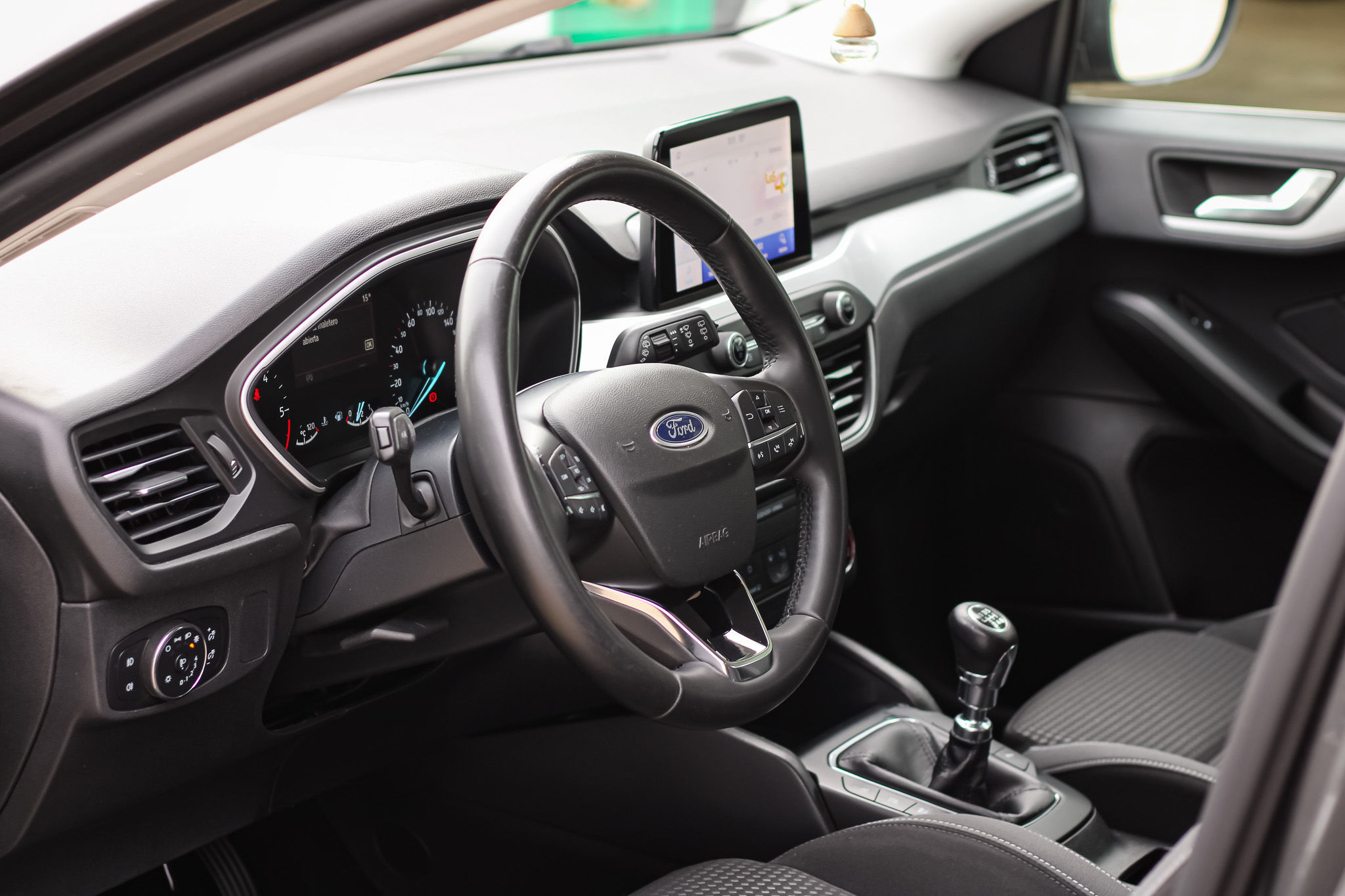 
								FORD FOCUS 1.5 Ecoblue 120cv Trend+ full									