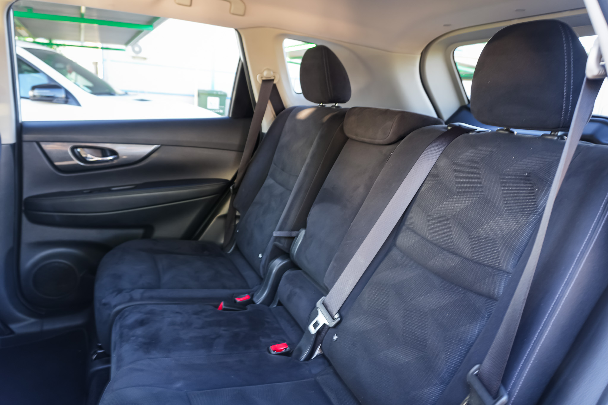 
								NISSAN X-TRAIL dCi 130CV XTRONIC TEKNA 2015 full									