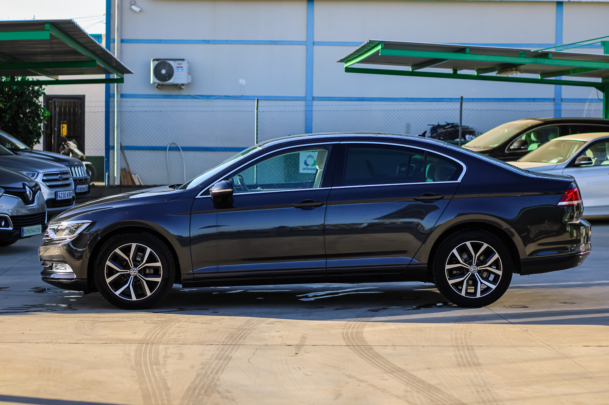 
								VOLKSWAGEN Passat Advance 2.0 TDI 110kW 150CV full									