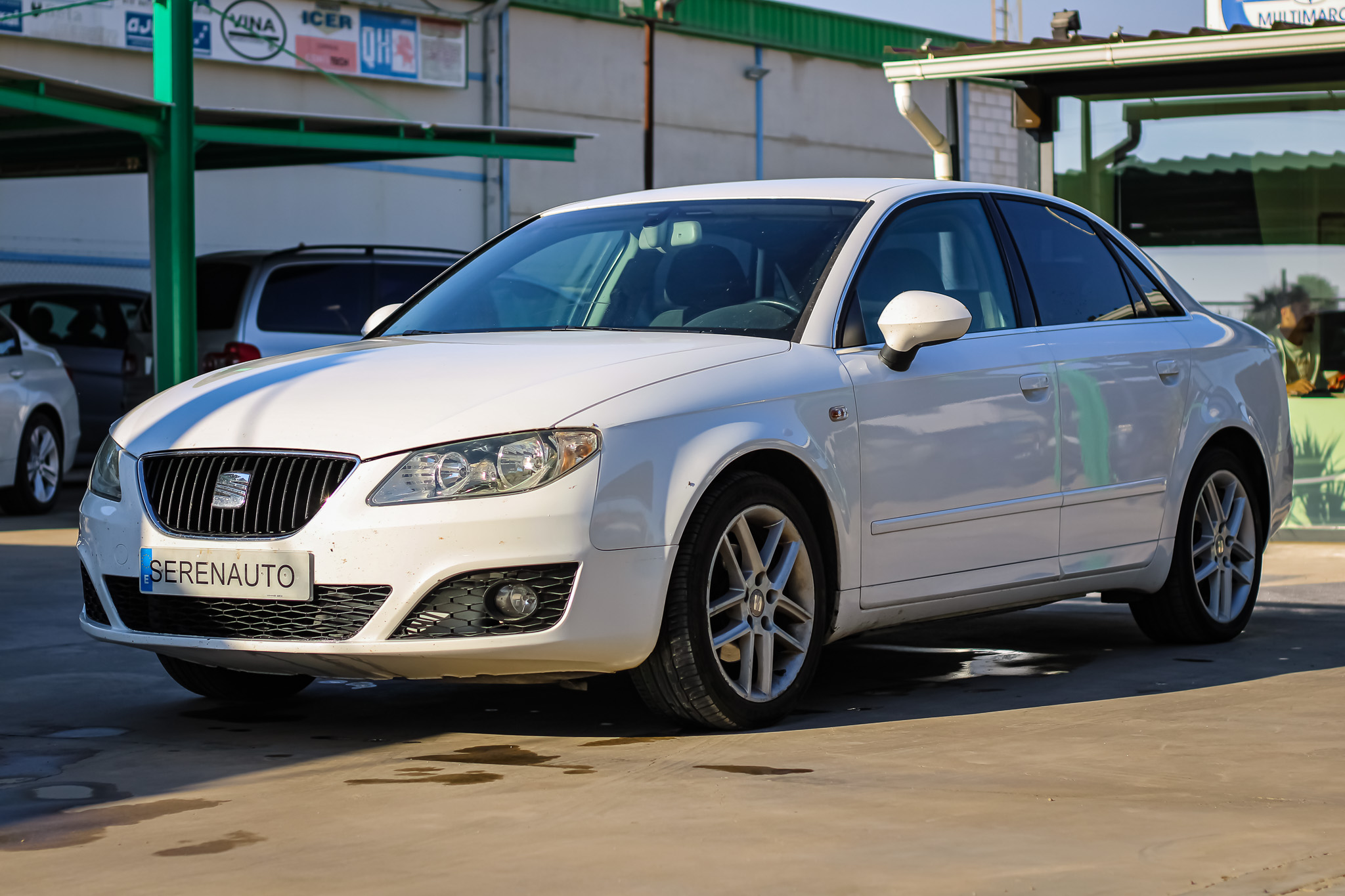 
								SEAT Exeo 2.0 TDI CR 120 CV DPF Style full									